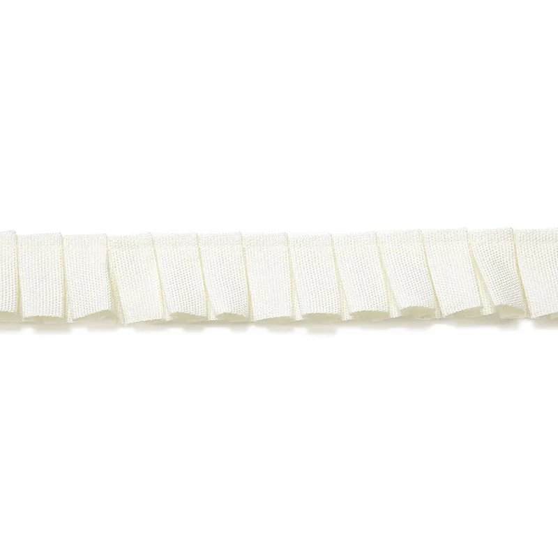 Schumacher Colette Pleated Ruche trim in Blanc (65480)