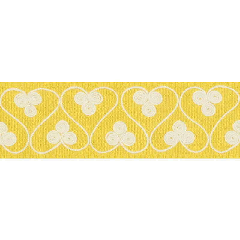 Schumacher Coquette Tape trim in Yellow (72740)