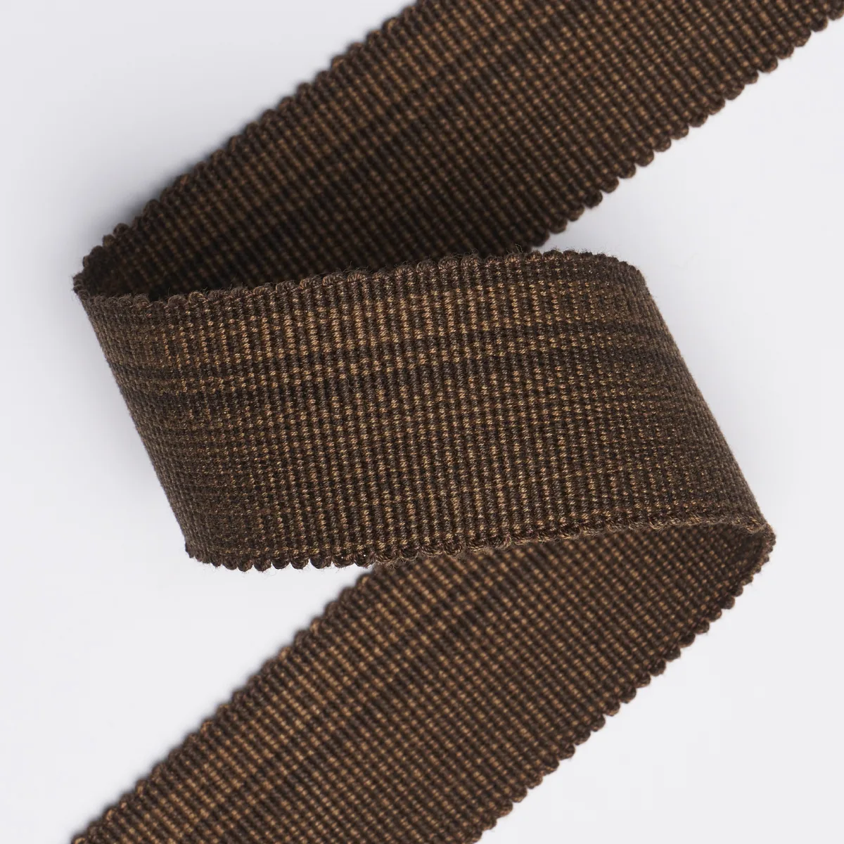 Schumacher Cotton Strié Tape Medium trim in Chestnut (83942)