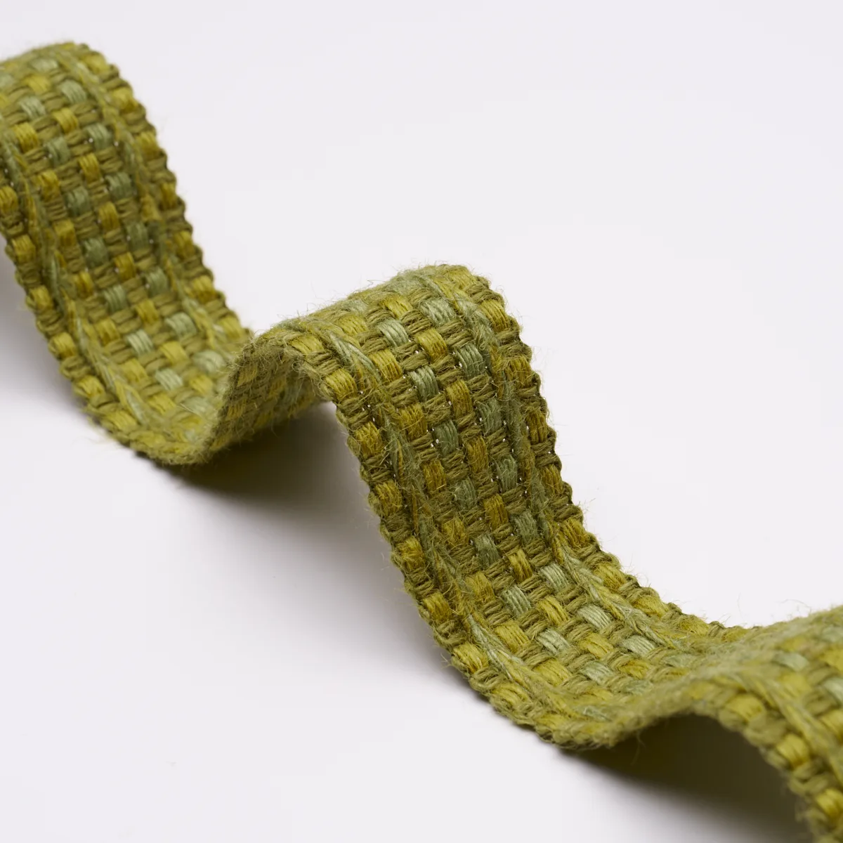 85540 | Country Braid - Grass Schumacher Country Braid trim in Grass (85540)