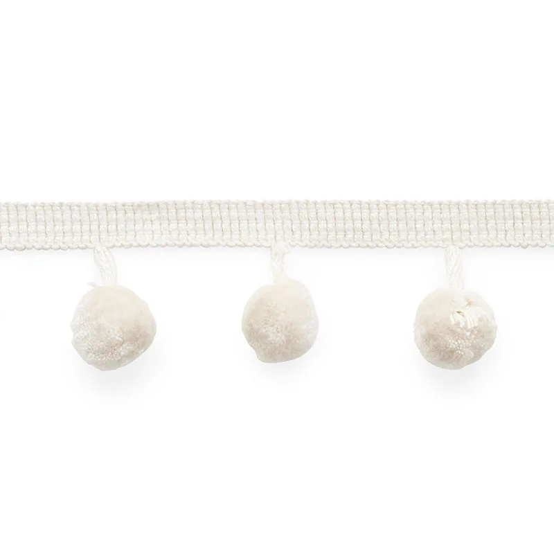 Schumacher Fletcher Pom Pom trim in Ivory (74890)