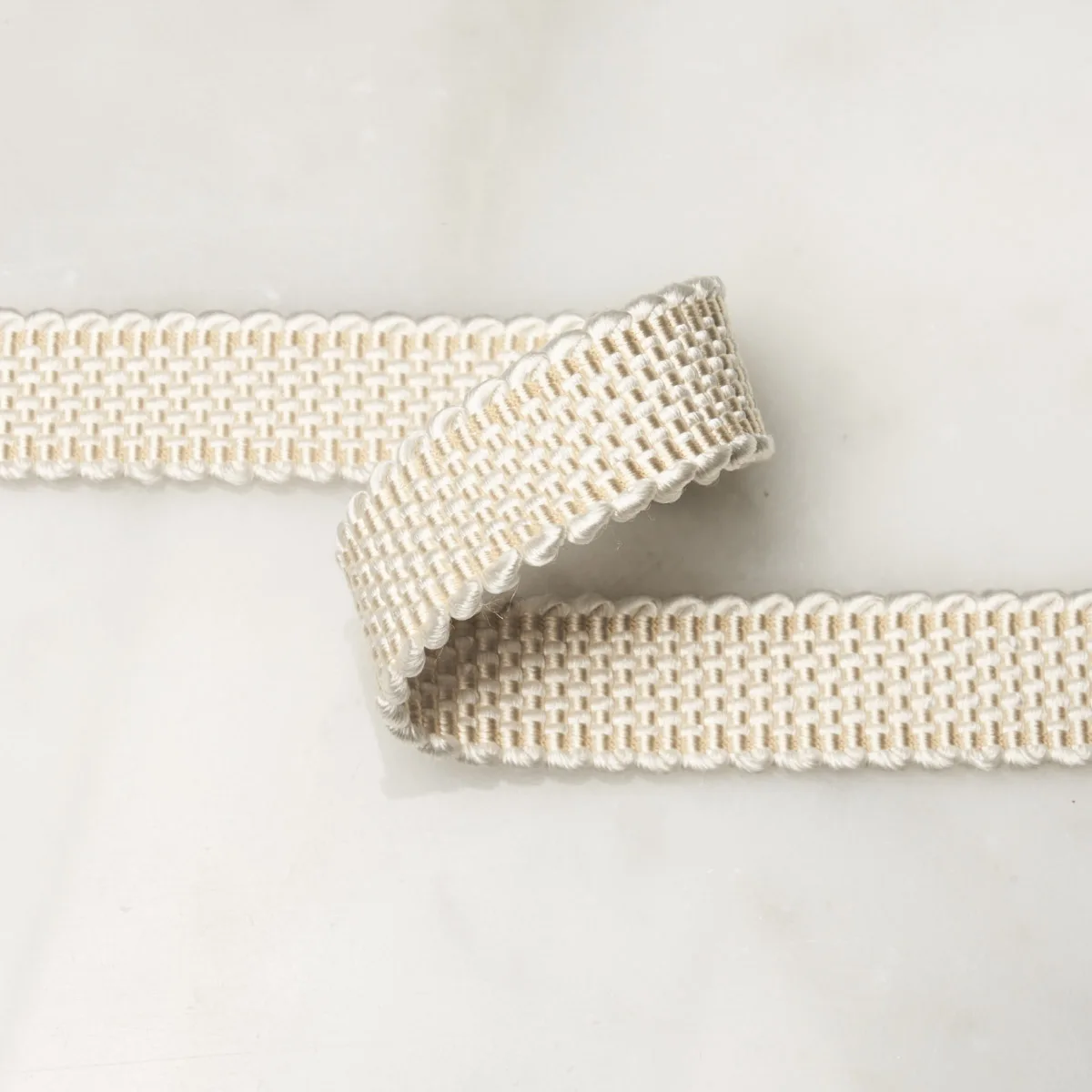 83360 | Frances Silk Gimp - Ivory Schumacher Frances Silk Gimp trim in Ivory (83360)