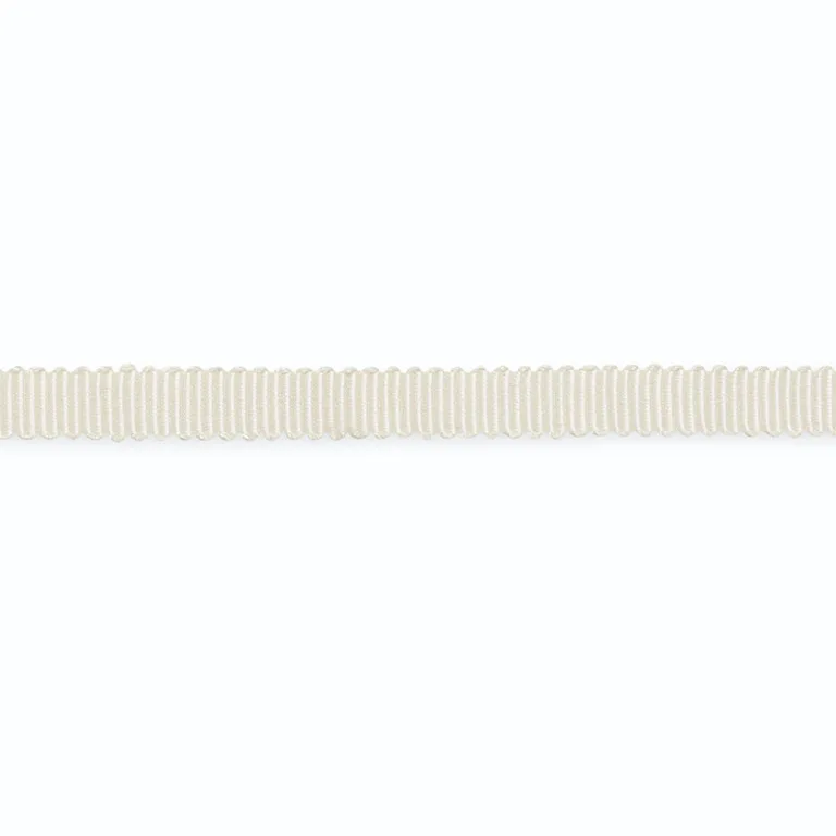 Schumacher Gerard Gimp Silk 5/16" trim in Eggshell (G514-1)