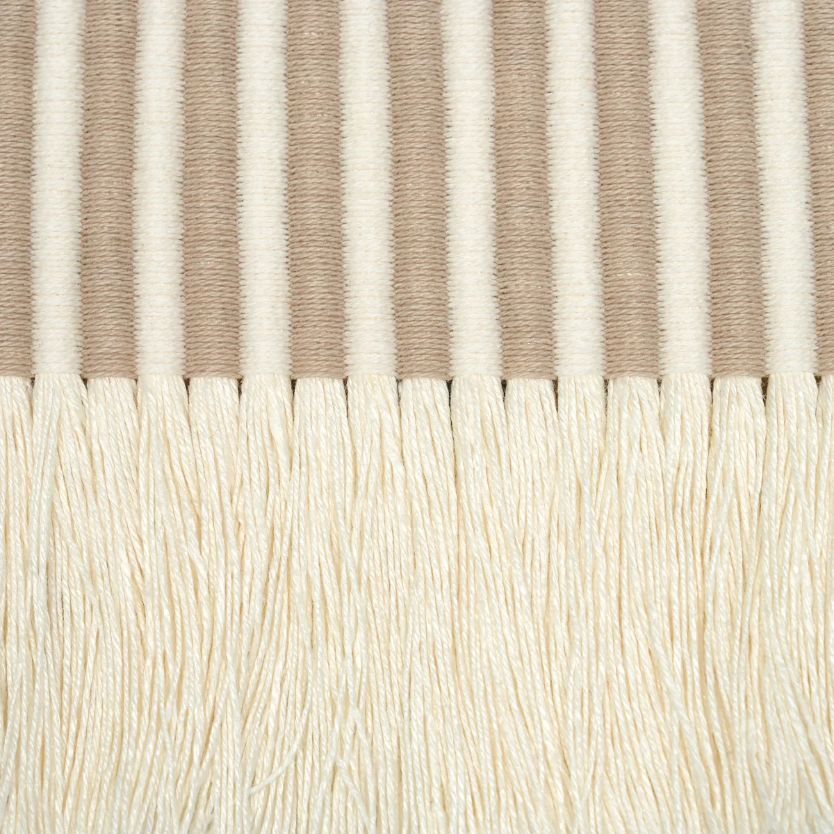 Schumacher Graphic Fringe trim in Ivory (81210)