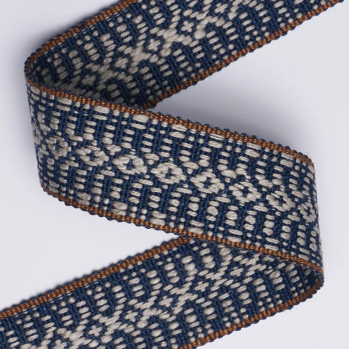 84020 | Helena Linen Cotton Tape - Indigo Schumacher Helena Linen Cotton Tape trim in Indigo (84020)
