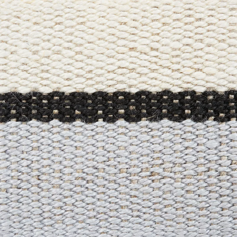 Schumacher Ile Saint-Louis Medium Tape trim in White Black & Silvery Blue (77010)
