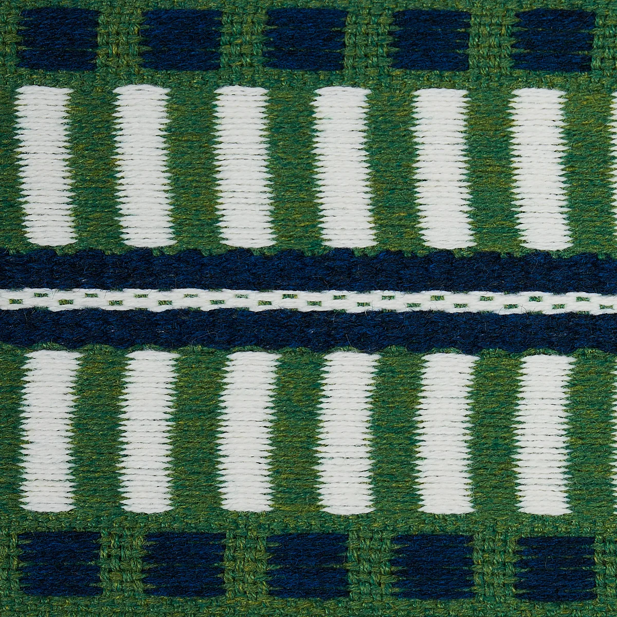 73632 | Jacobsen Tape Indoor/Outdoor - Emerald Schumacher Jacobsen Tape Indoor/Outdoor trim in Emerald (73632)