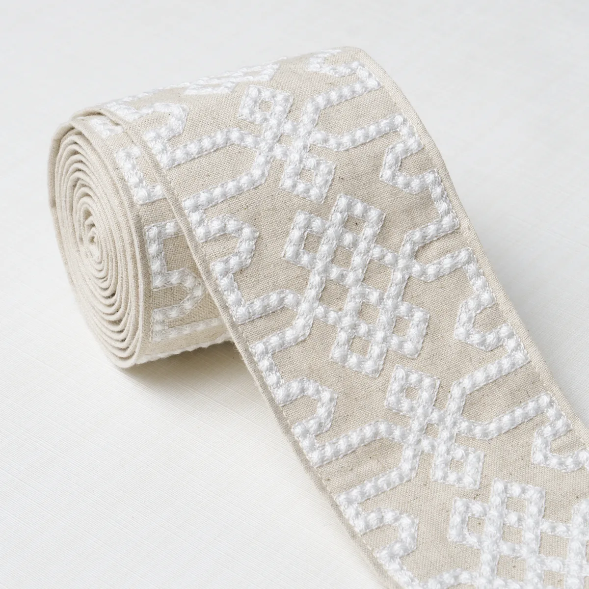 Schumacher Knotted Trellis Tape trim in Grey on Neutral (80885)