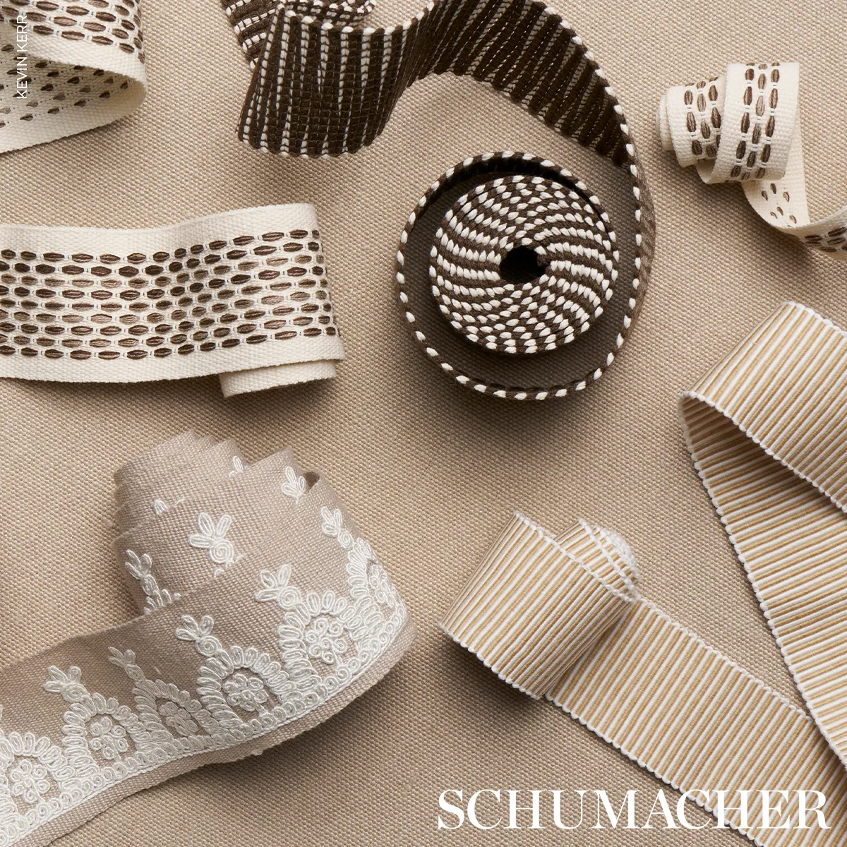 75587 | Knox Tape - Natural Schumacher Knox Tape trim in Natural (75587)