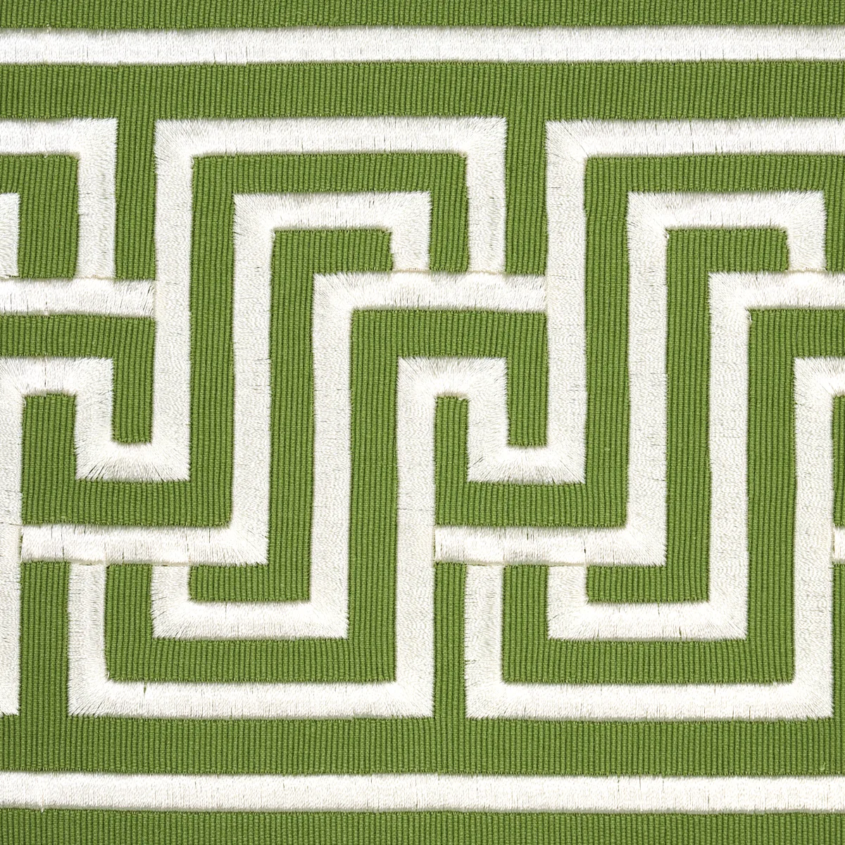 81260 | Labyrinth Tape - Green Schumacher Labyrinth Tape trim in Green (81260)