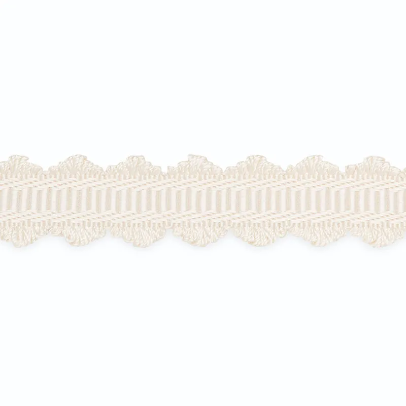 Schumacher Leah Double Scalloped Braid trim in Blanc (B153-1)