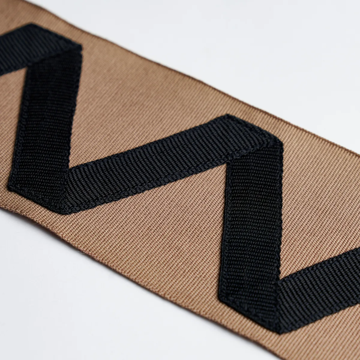 80870 | Legere Appliqué Tape - Black on Sand Schumacher Legere Appliqué Tape trim in Black on Sand (80870)