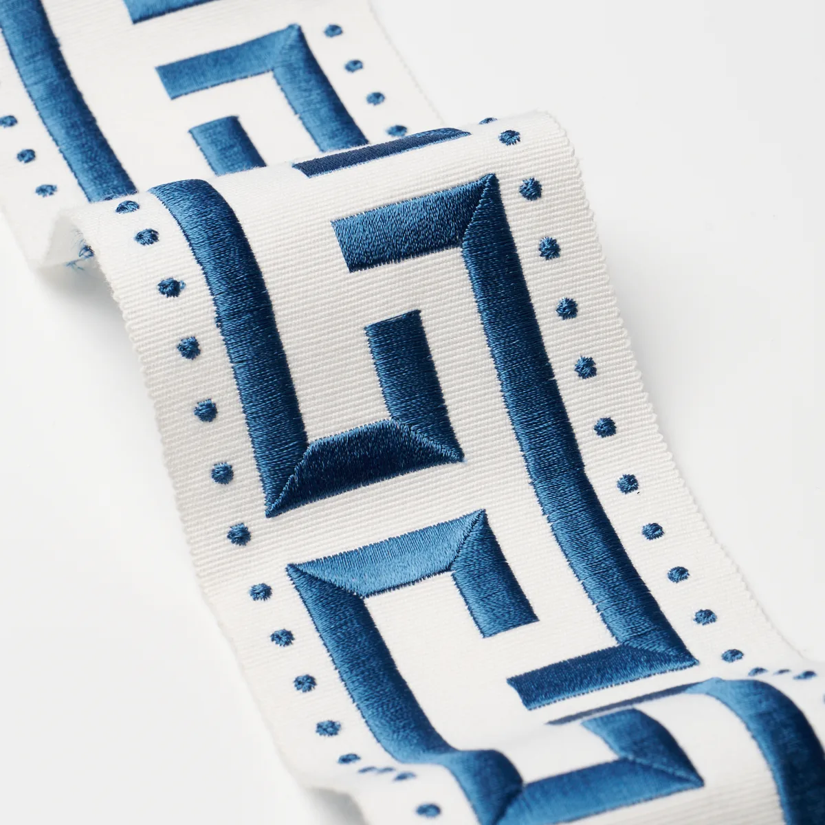 84580 | Margo Fret - Marine Schumacher Margo Fret trim in Marine (84580)
