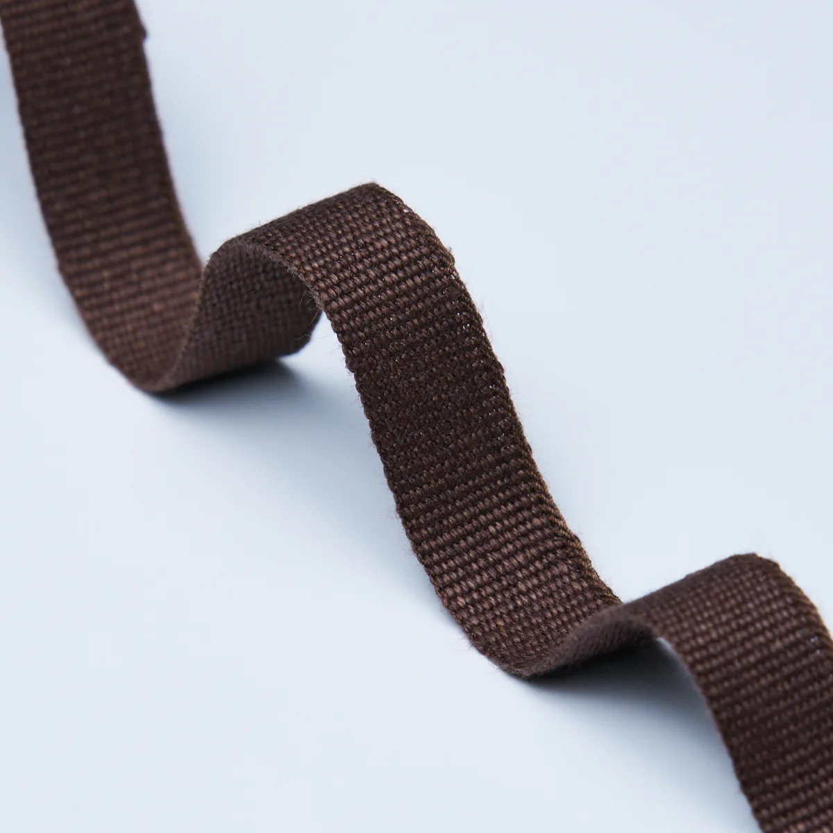 Schumacher Mathias Linen Tape Narrow trim in Brown (76839)