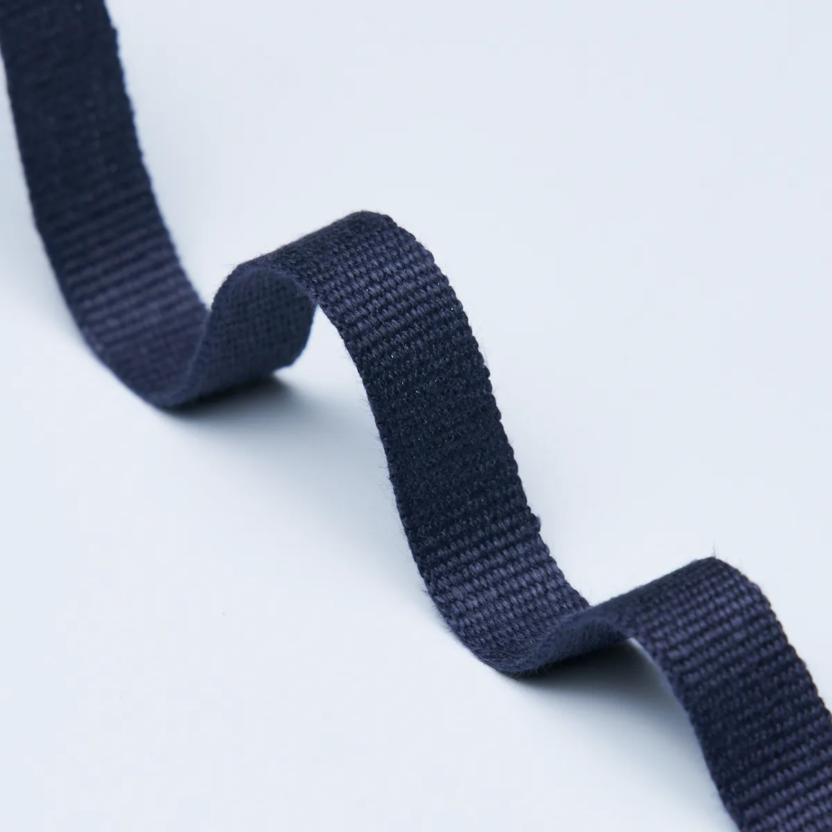 Schumacher Mathias Linen Tape Narrow trim in Navy (85241)
