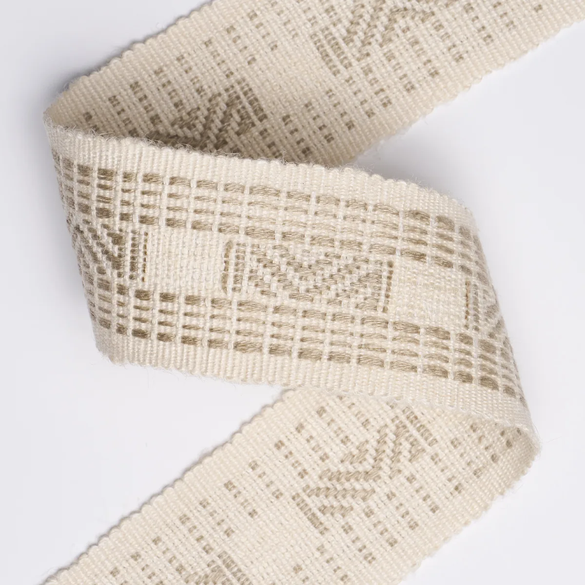 83981 | Nael Linen Cotton Tape - Oyster Schumacher Nael Linen Cotton Tape trim in Oyster (83981)