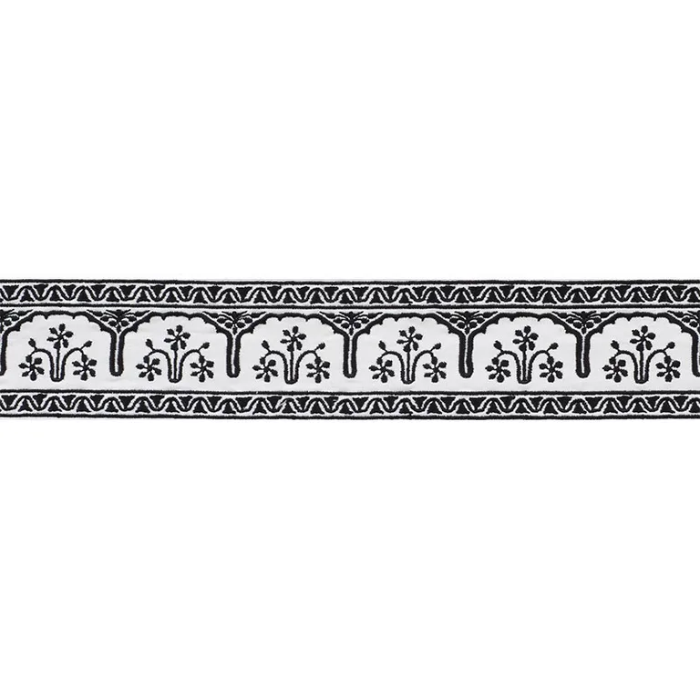 Schumacher Nikola Tape trim in Black (74194)