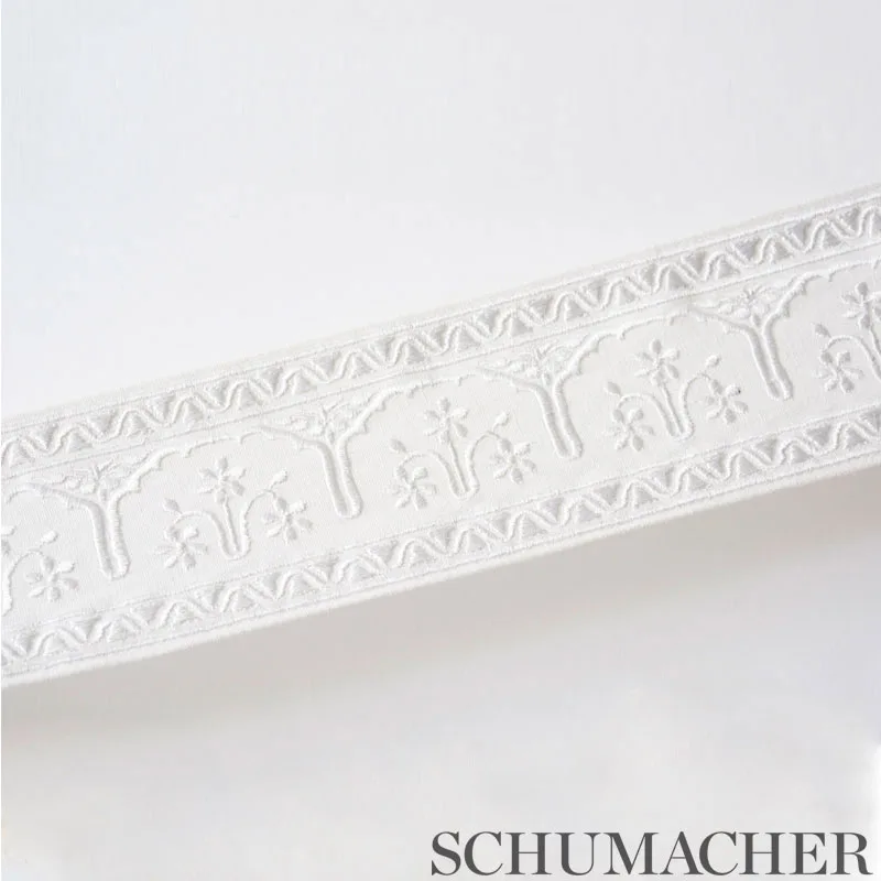 74190 | Nikola Tape - Ivory Schumacher Nikola Tape trim in Ivory (74190)