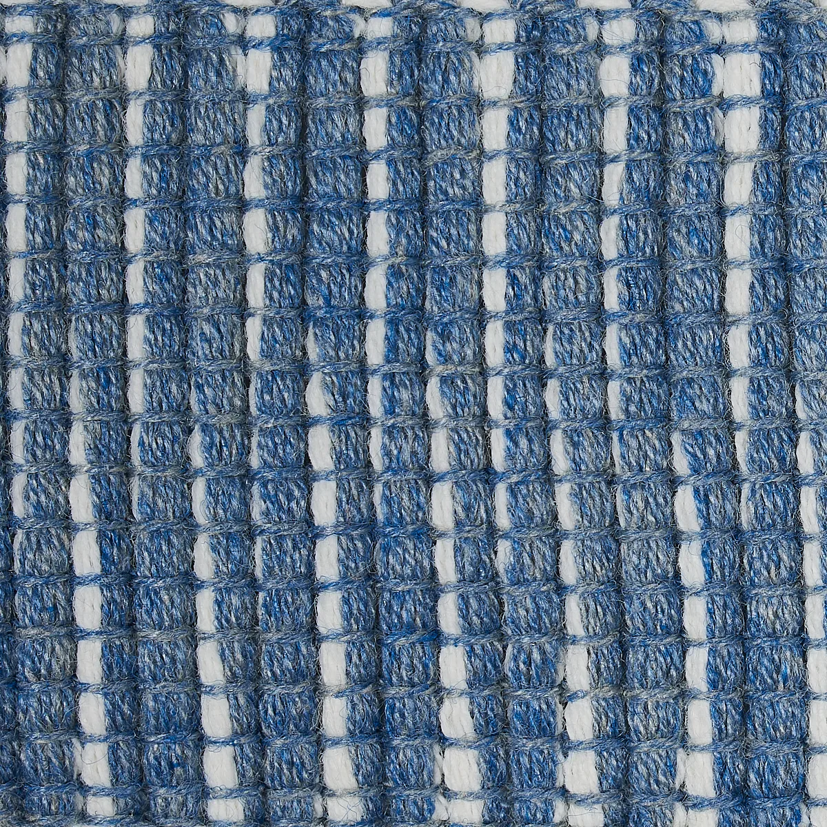 79413 | Pierce Tape Indoor/Outdoor - Chambray Schumacher Pierce Tape Indoor/Outdoor trim in Chambray (79413)