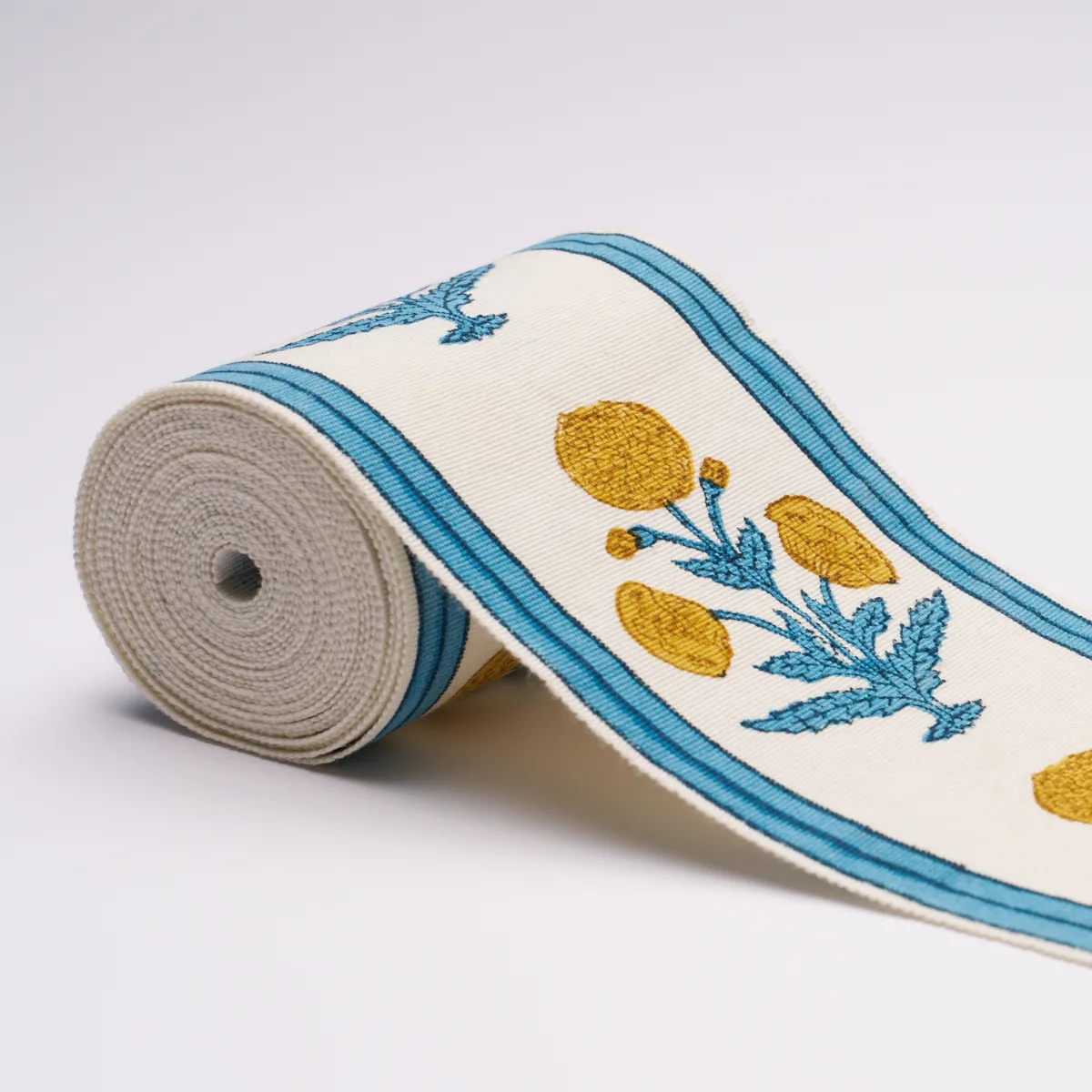 85440 | Poppy Hand Block Trim - Blue Schumacher Poppy Hand Block Trim in Blue (85440)