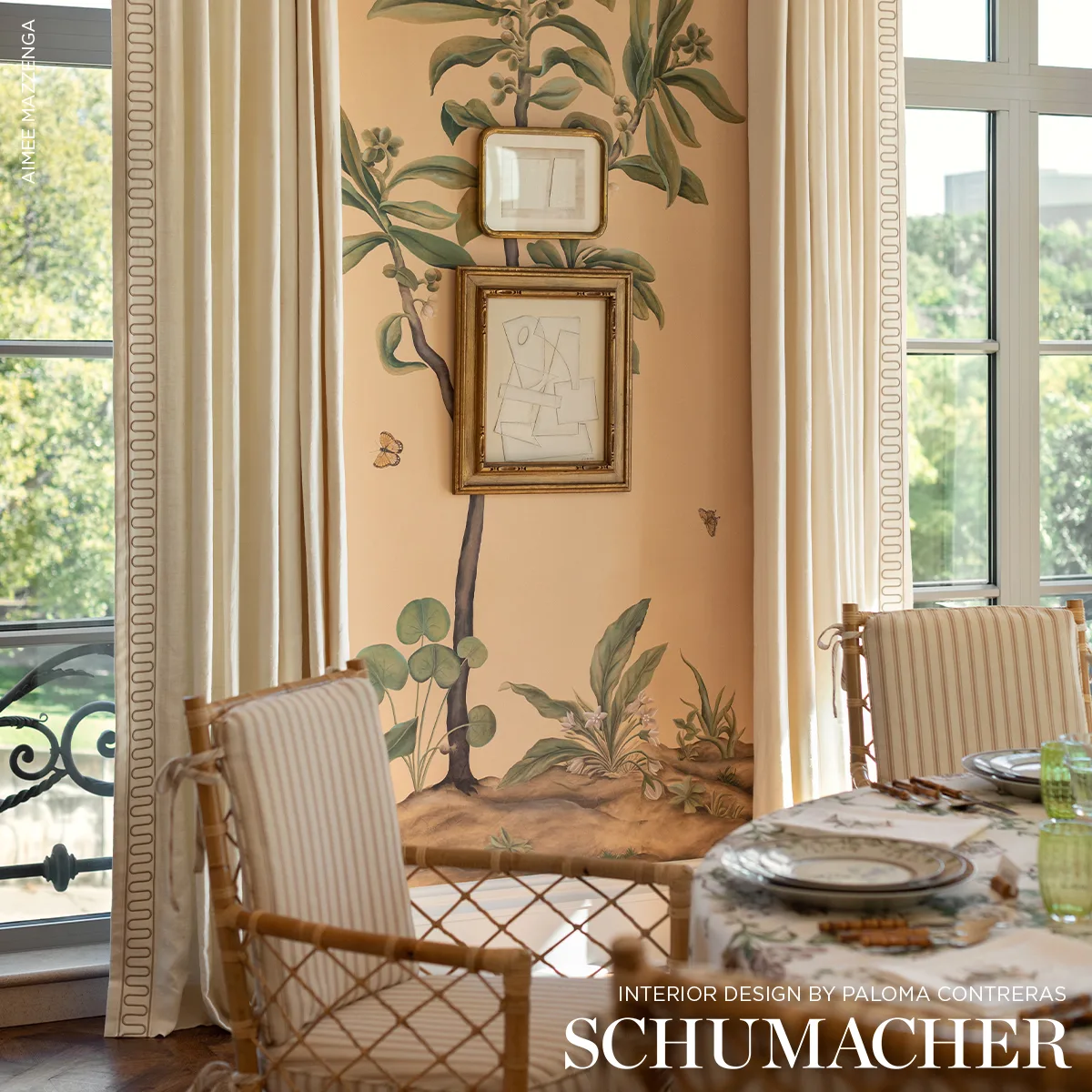 84623 | Royere Scroll - Ivory Schumacher Royere Scroll trim in Ivory (84623)