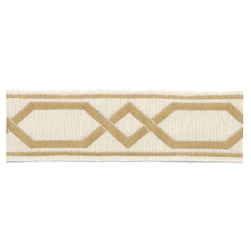 Schumacher Saint Tropez Braid trim in Sand (63094)
