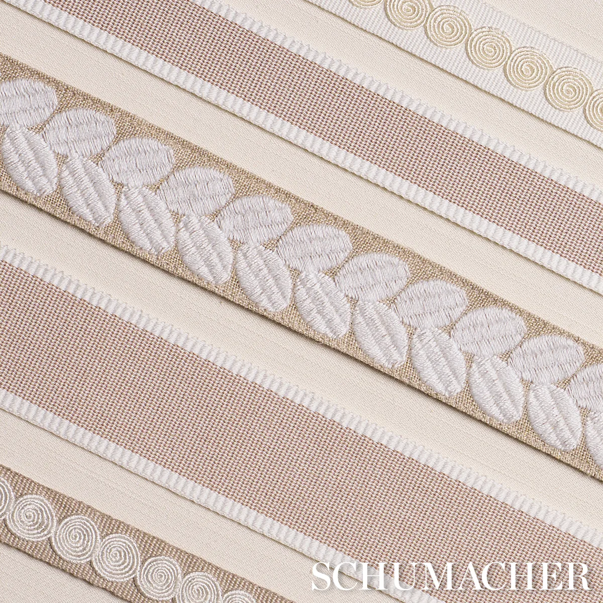 84081 | Sandpiper Tape Medium - Natural Schumacher Sandpiper Tape Medium trim in Natural (84081)