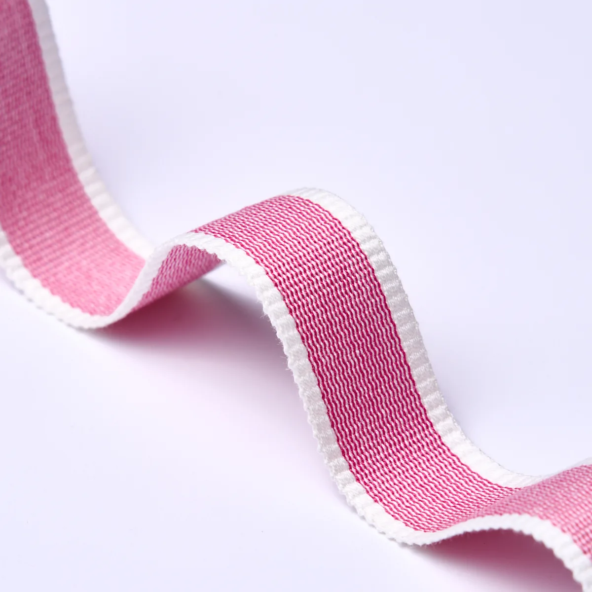 83892 | Sandpiper Tape Narrow - Pink Schumacher Sandpiper Tape Narrow trim in Pink (83892)