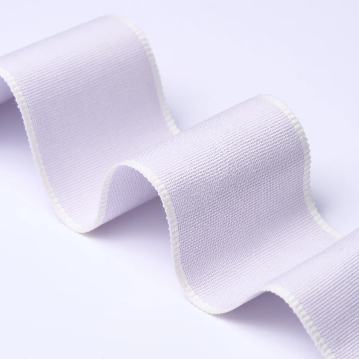 79387 | Sandpiper Tape Wide - Lilac Schumacher Sandpiper Tape Wide trim in Lilac (79387)