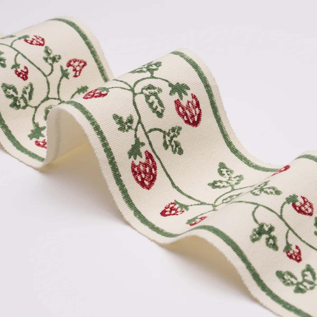 Schumacher Strawberry Trail Hand Block Trim in Dark Green (85460)
