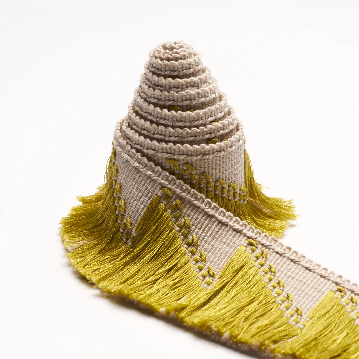 86930 | Trace of Connection Fringe - Chartreuse Schumacher Trace of Connection Fringe trim in Chartreuse (86930)