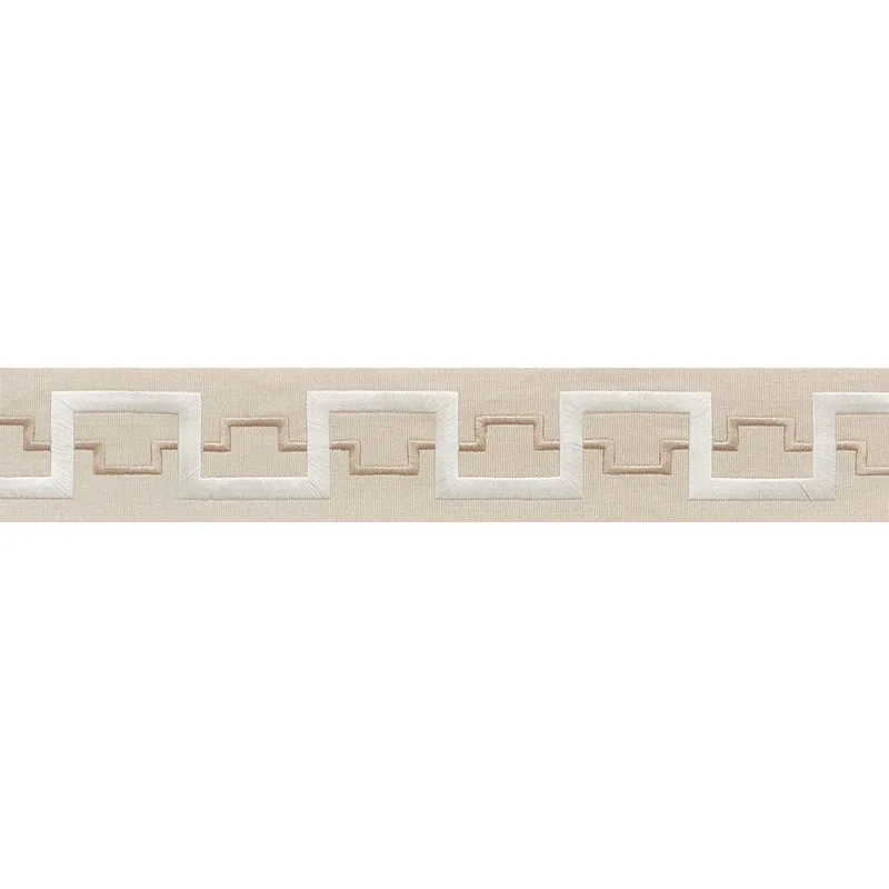 Schumacher Turret Tape trim in Champagne (74350)