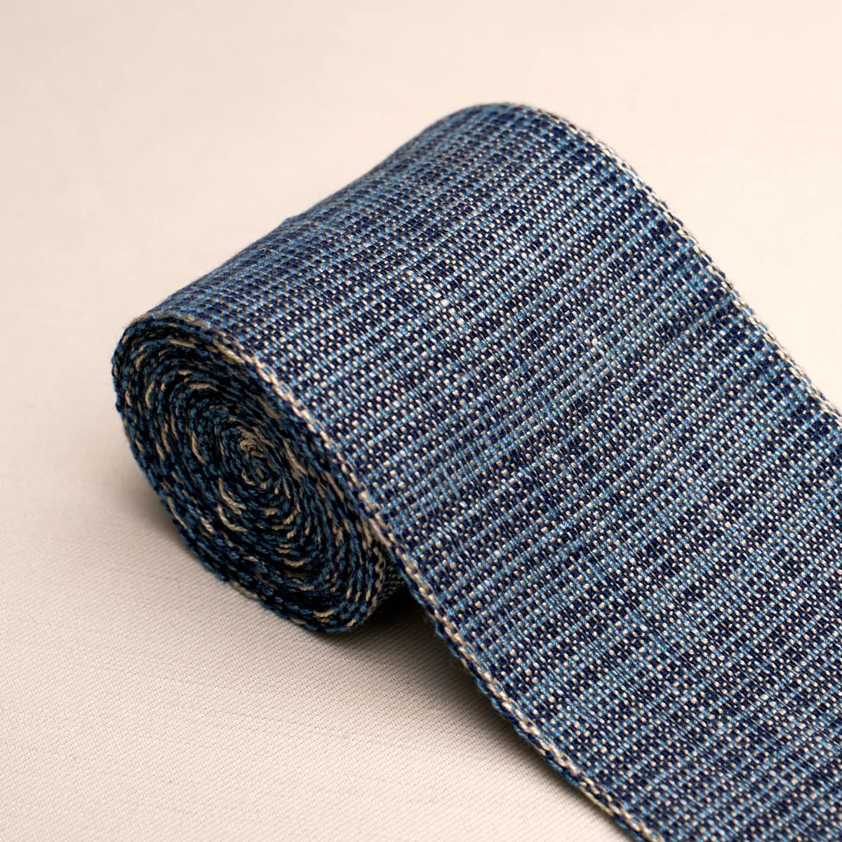 86210 | Tweed Tape Wide - Indigo Schumacher Tweed Tape Wide trim in Indigo (86210)