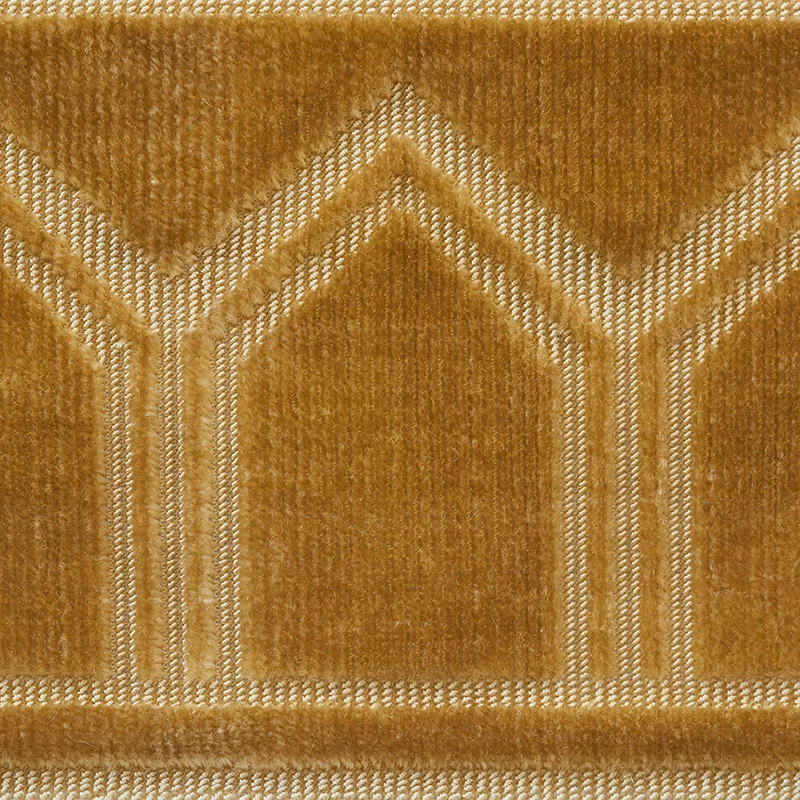 75734 | Vizier Velvet Tape - Gold Schumacher Vizier Velvet Tape trim in Gold (75734)
