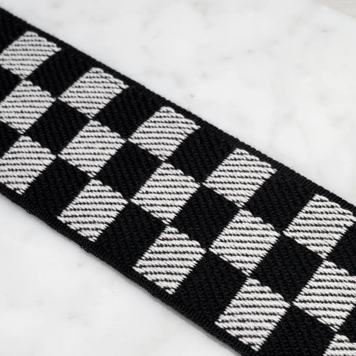 82480 | Zee Tape - Black & Ivory Schumacher Zee Tape trim in Black & Ivory (82480)