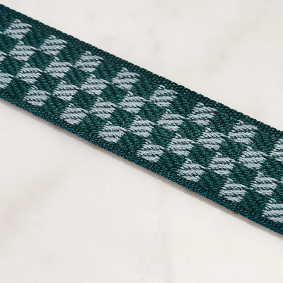 82492 | Zee Tape Narrow - Teal Schumacher Zee Tape Narrow trim in Teal (82492)