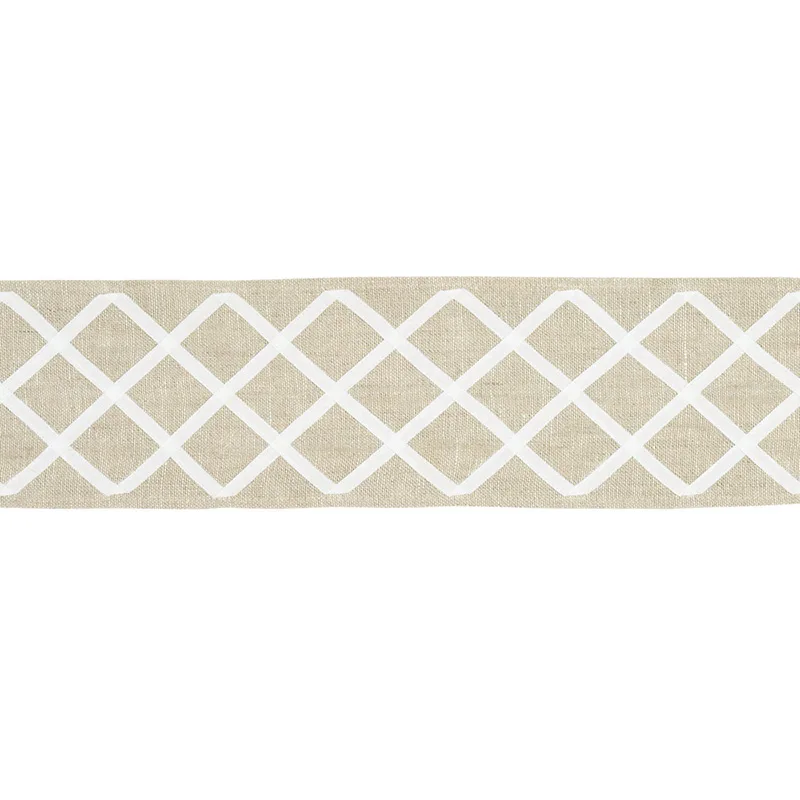 Schumacher Zella Appliquéd Tape trim in Natural (79442)