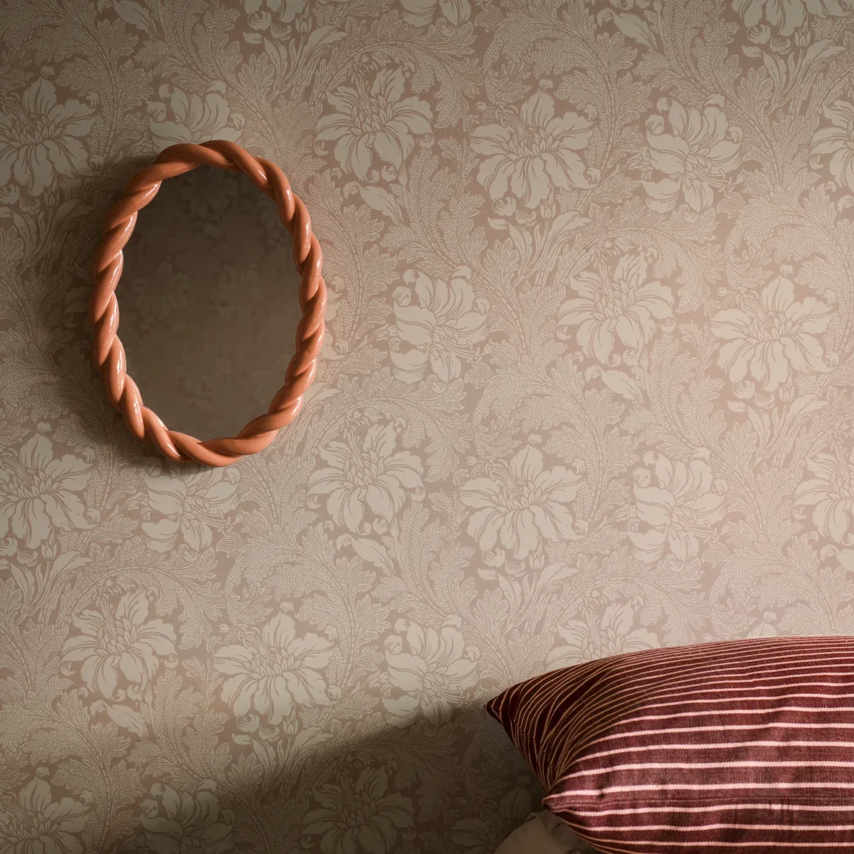 ACANTHUS GARDEN BLUSH Schumacher Wallpaper wallpaper - SKU 2009