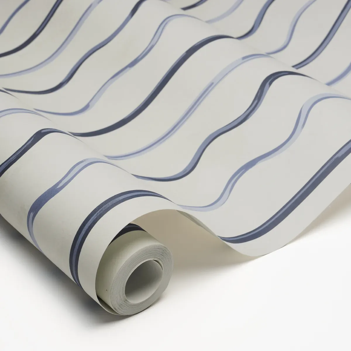 AFFOGATO CORNFLOWER & DEEP NAVY Schumacher Wallpaper wallpaper - SKU 5015572