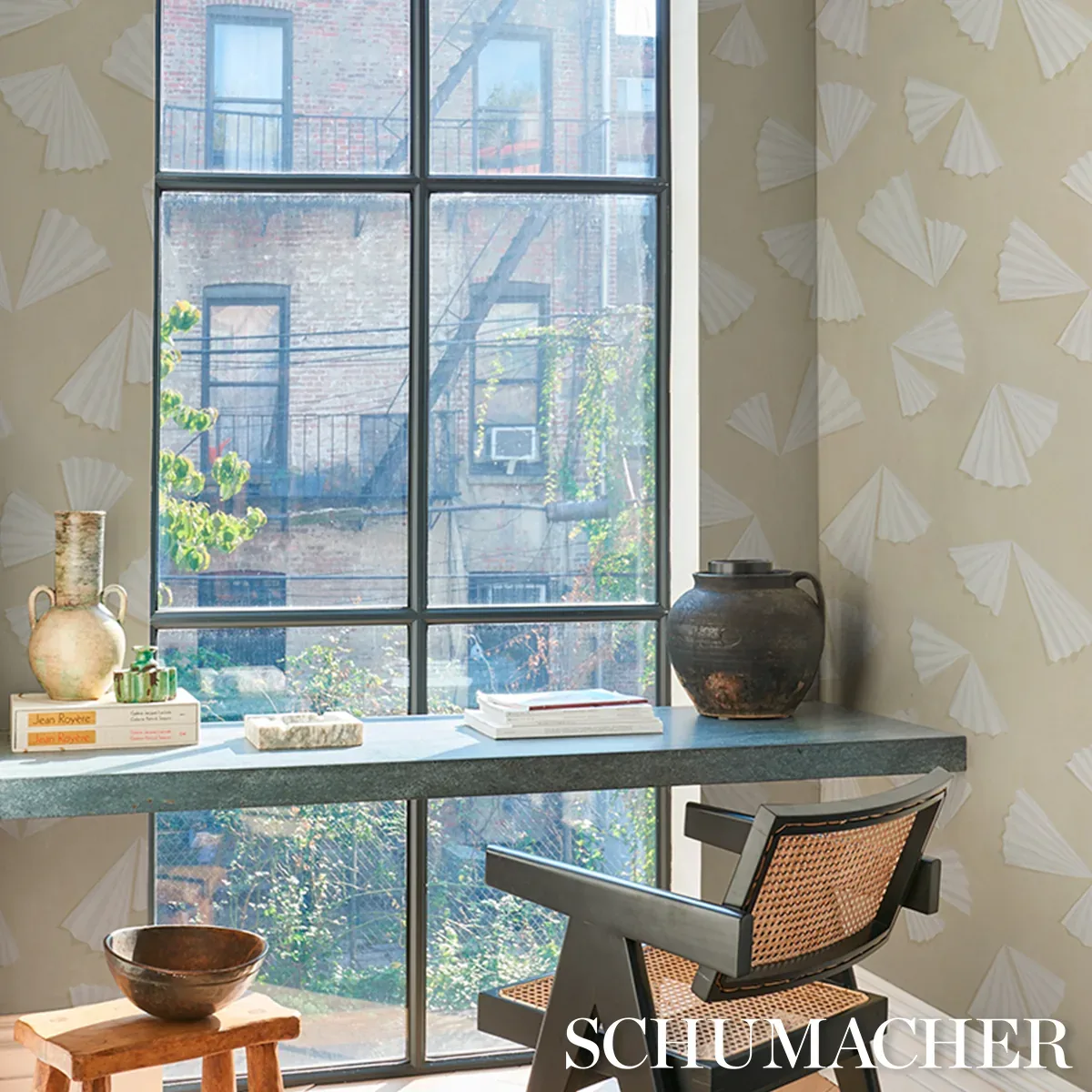 ANTOINETTE - WARM WHITE Schumacher Wallpaper | Wallpaper Twi ANTOINETTE WARM WHITE Schumacher Wallpaper wallpaper - SKU 5017352