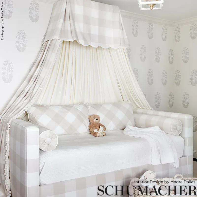 ASKANDRA FLOWER OYSTER Schumacher Wallpaper wallpaper - SKU 5005310