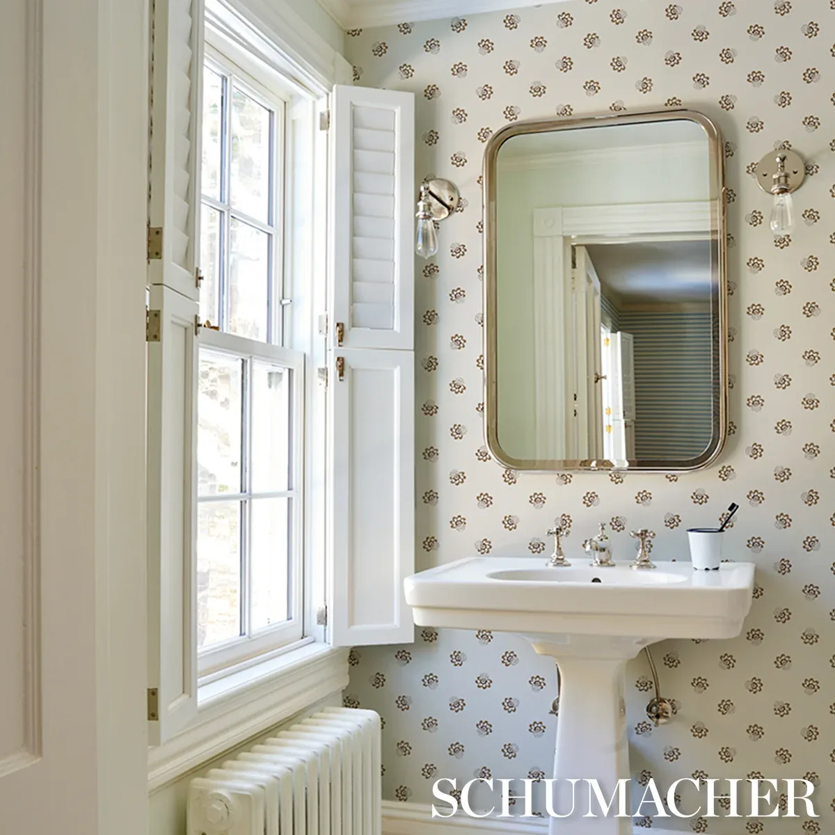 AUCLAIR FLORAL - BROWN Schumacher Wallpaper | Wallpaper Twin AUCLAIR FLORAL BROWN Schumacher Wallpaper wallpaper - SKU 5016481