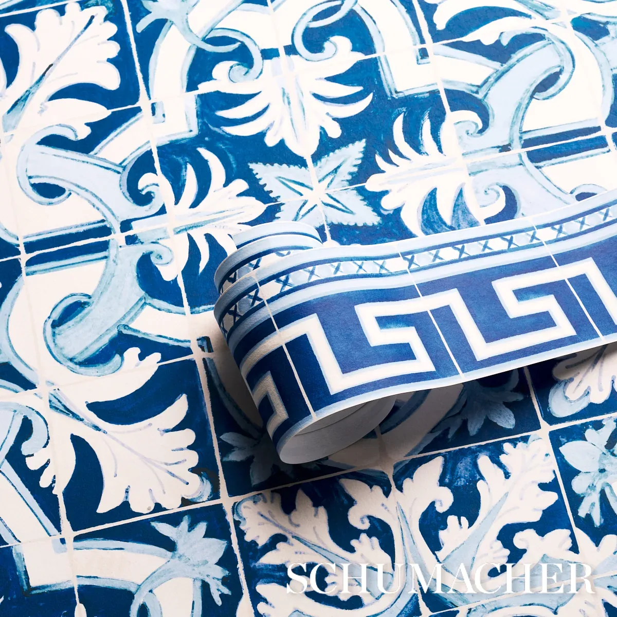 Azulejos AZURE Schumacher Wallpaper wallpaper - SKU 5015120