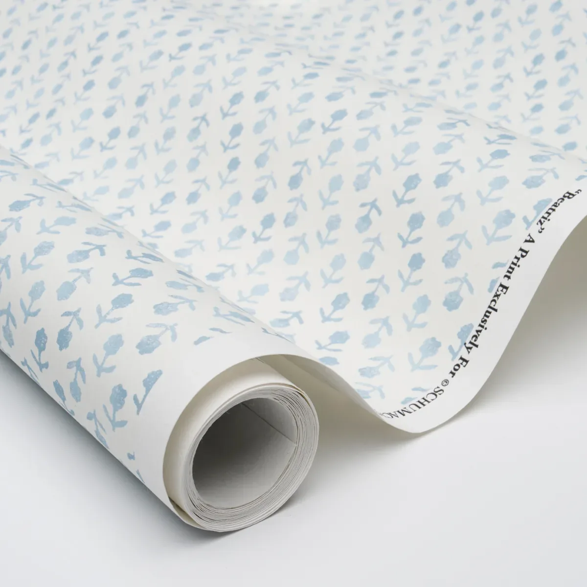 BEATRIZ SKY Schumacher Wallpaper wallpaper - SKU 5011943