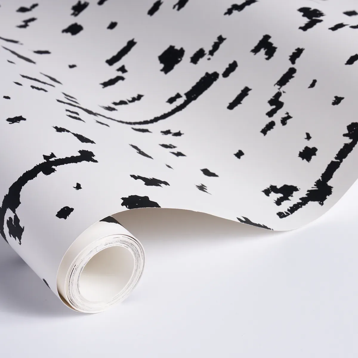 Bespotted - BLACK Schumacher Wallpaper | Wallpaper Twins Bespotted BLACK Schumacher Wallpaper wallpaper - SKU 5013911