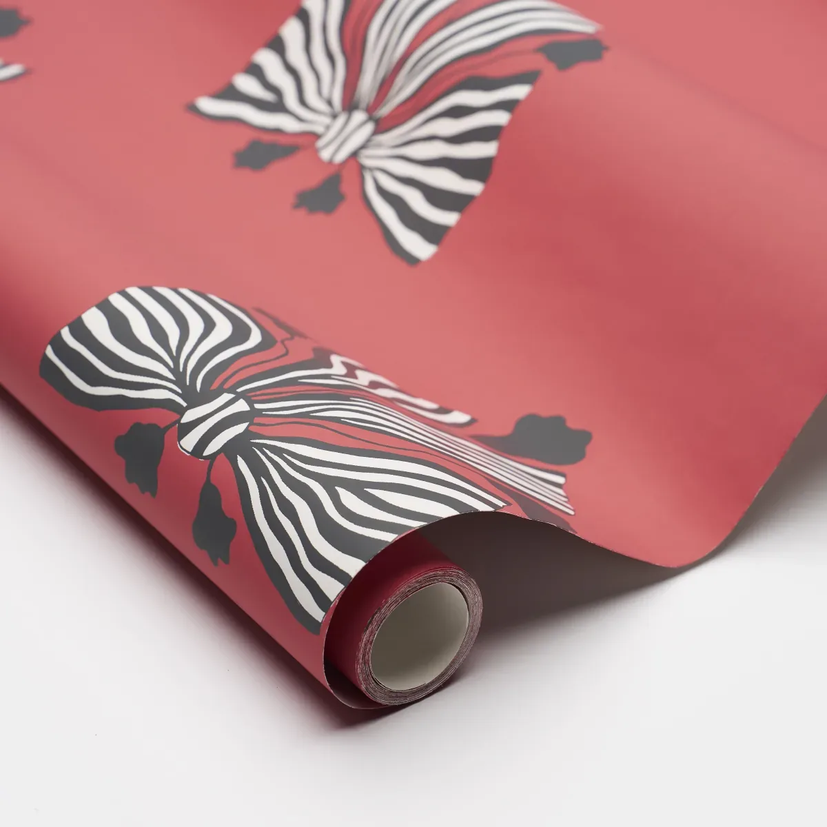 BOW-WOW-WOW - RED Schumacher Wallpaper | Wallpaper Twins BOW-WOW-WOW RED Schumacher Wallpaper wallpaper - SKU 5015471