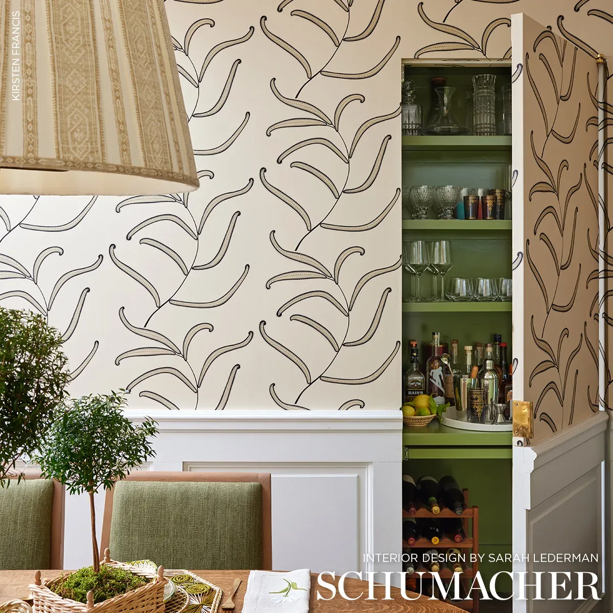 CATERPILLAR LEAF - BLACK AND CREAM Schumacher Wallpaper | Wa CATERPILLAR LEAF BLACK AND CREAM Schumacher Wallpaper wallpaper - SKU 5014530