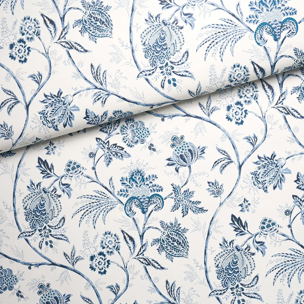 CHINOISERIE VINE - COBALT Schumacher Wallpaper | Wallpaper T CHINOISERIE VINE COBALT Schumacher Wallpaper wallpaper - SKU 5014350