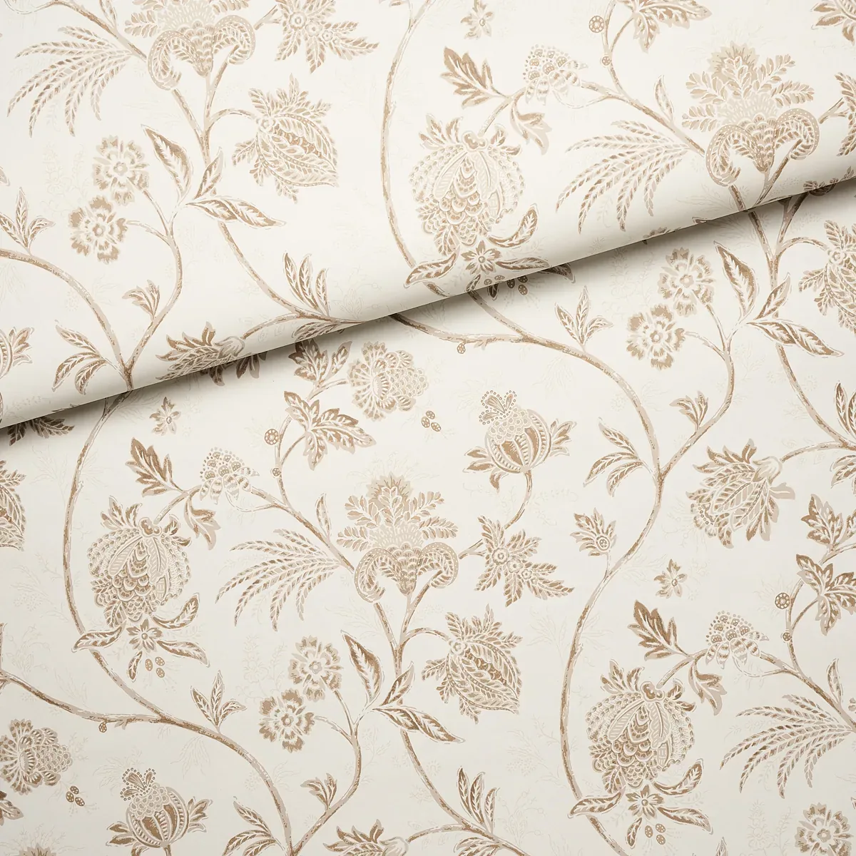 CHINOISERIE VINE NEUTRAL Schumacher Wallpaper wallpaper - SKU 5014352