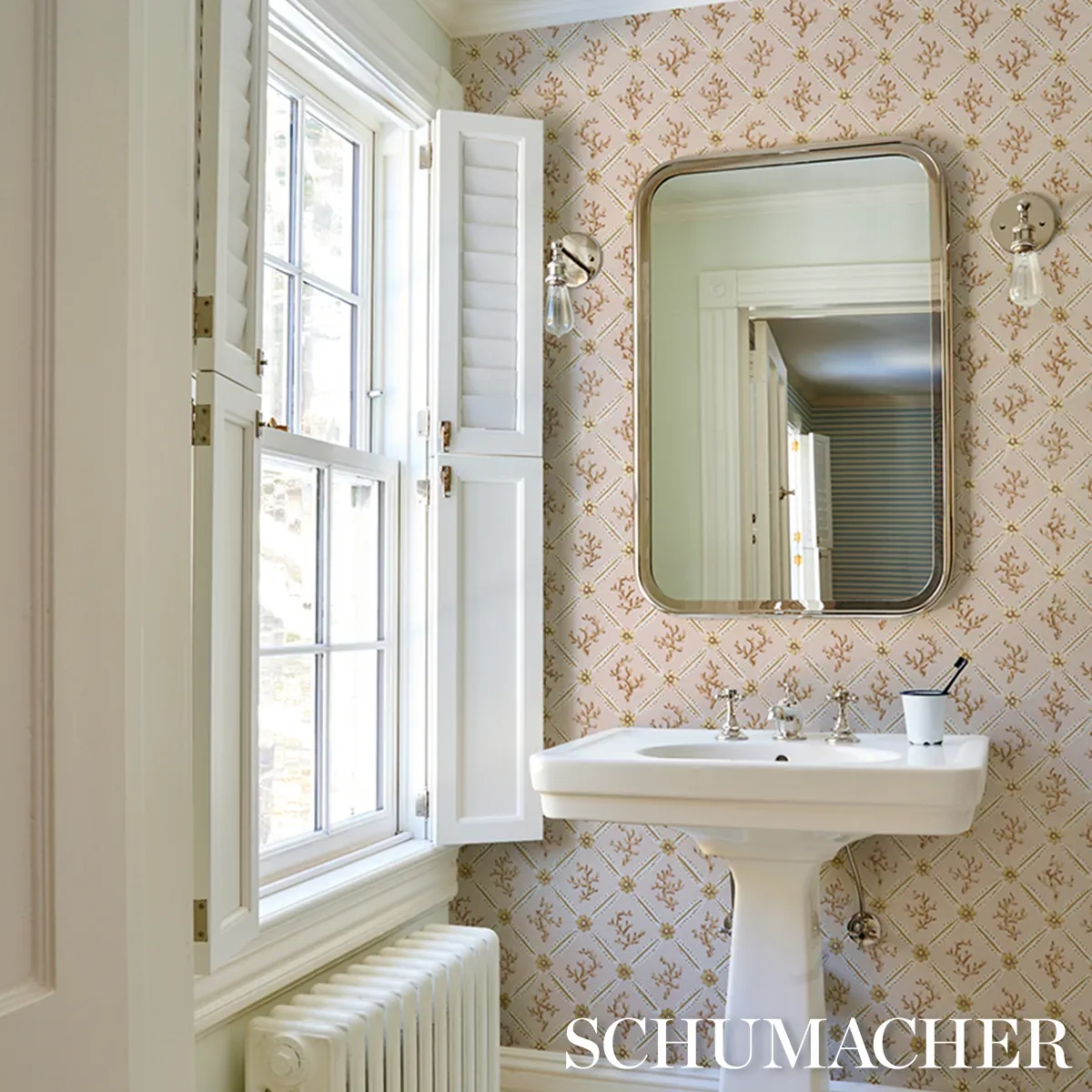 CORAIL LEAF TRELLIS - BLUSH Schumacher Wallpaper | Wallpaper CORAIL LEAF TRELLIS BLUSH Schumacher Wallpaper wallpaper - SKU 5016642
